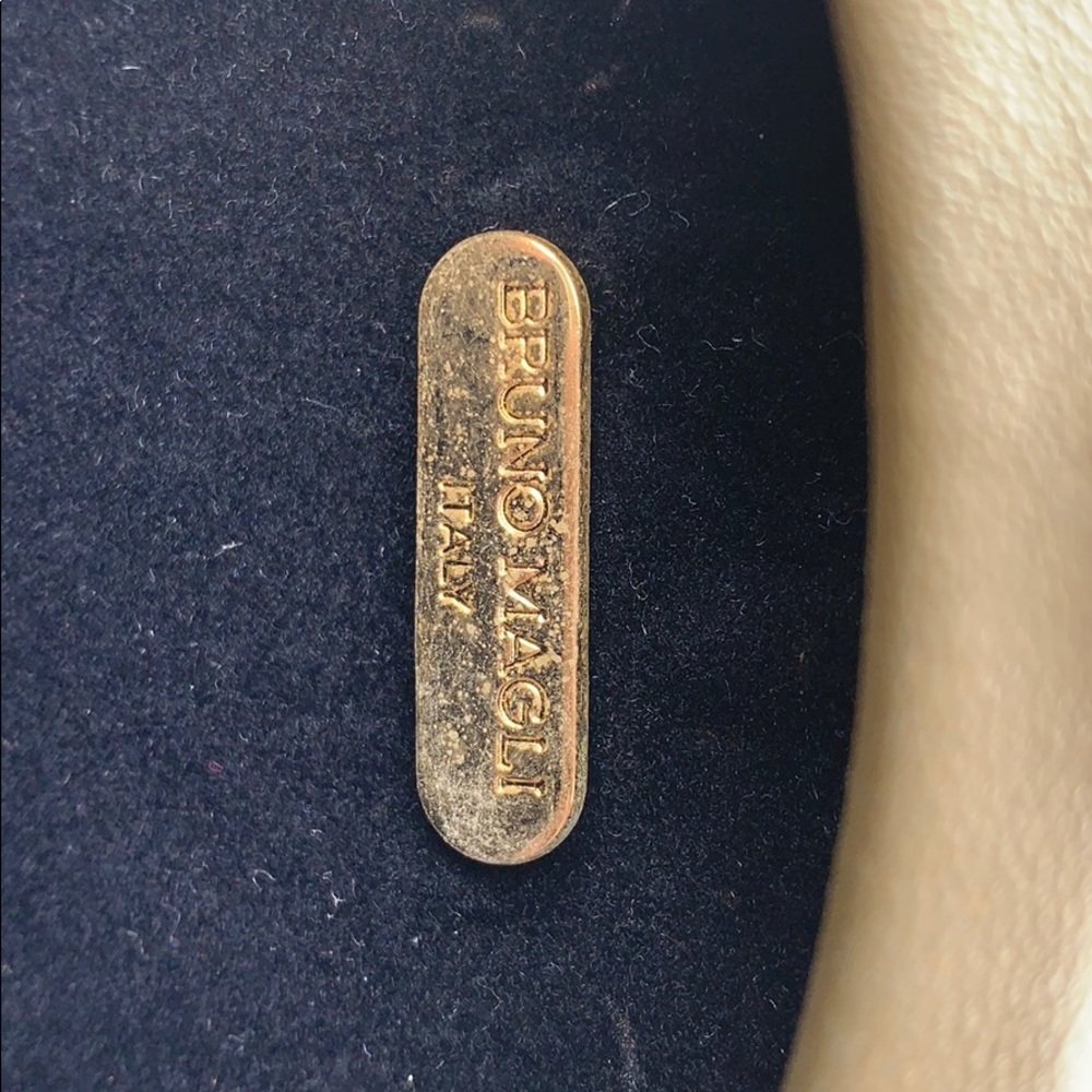 Bruno Magli purse - Picture 4 of 5